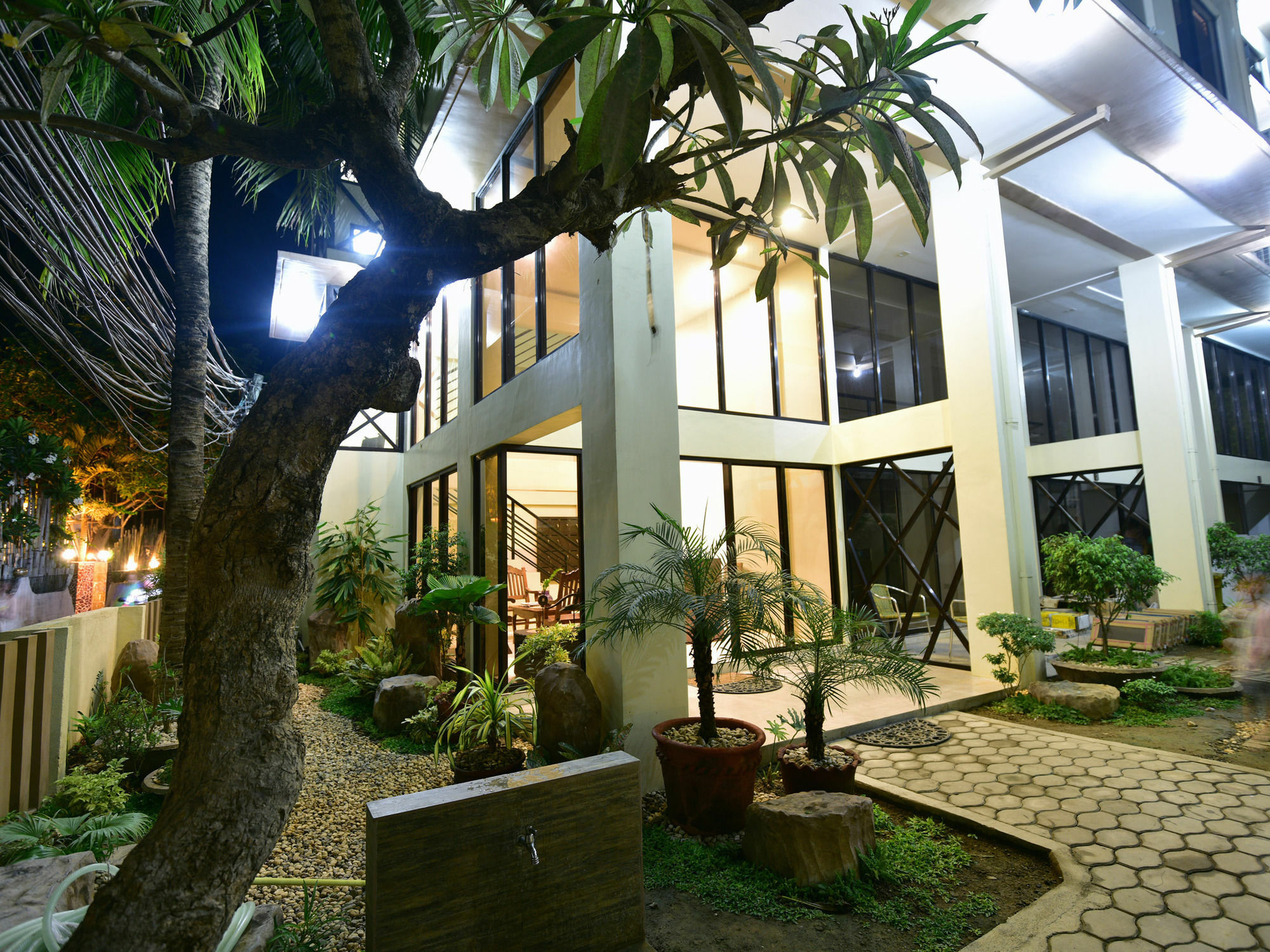 Anahaw Apartments Whitebeach Manoc-Manoc Екстериор снимка
